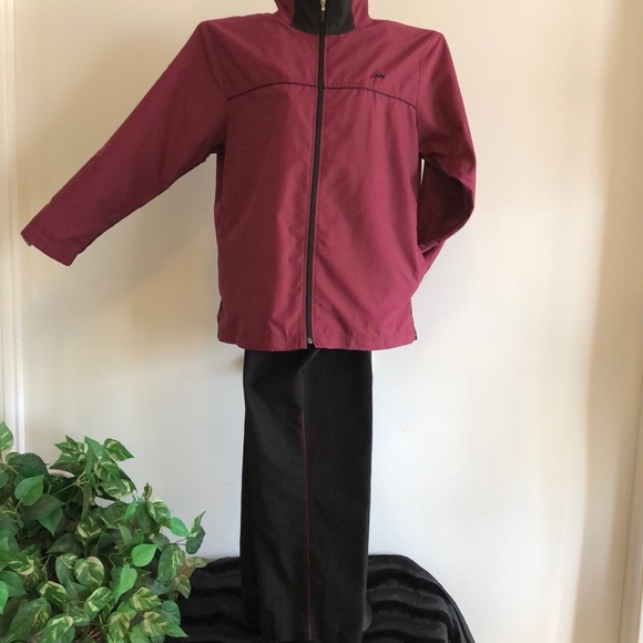 AVIA 2-pc jogger tracksuit. Suitable to wear both indoor & outdoor. Size L - Picture 2 of 9